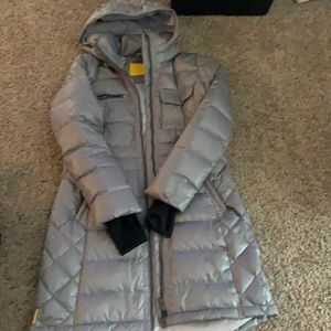 Lole winter coat. Like new condition. Only worn a couple times.